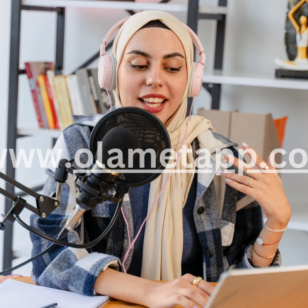 نص بديل: لقطة شاشة لواجهة برنامج Olamet تعرض التواصل العالمي وفرص التواصل.